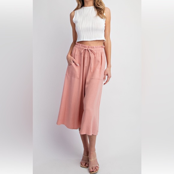 ShopEvelynne Pants - 24 BOHO LINEN CROPPED PAPAERBAG PANTS